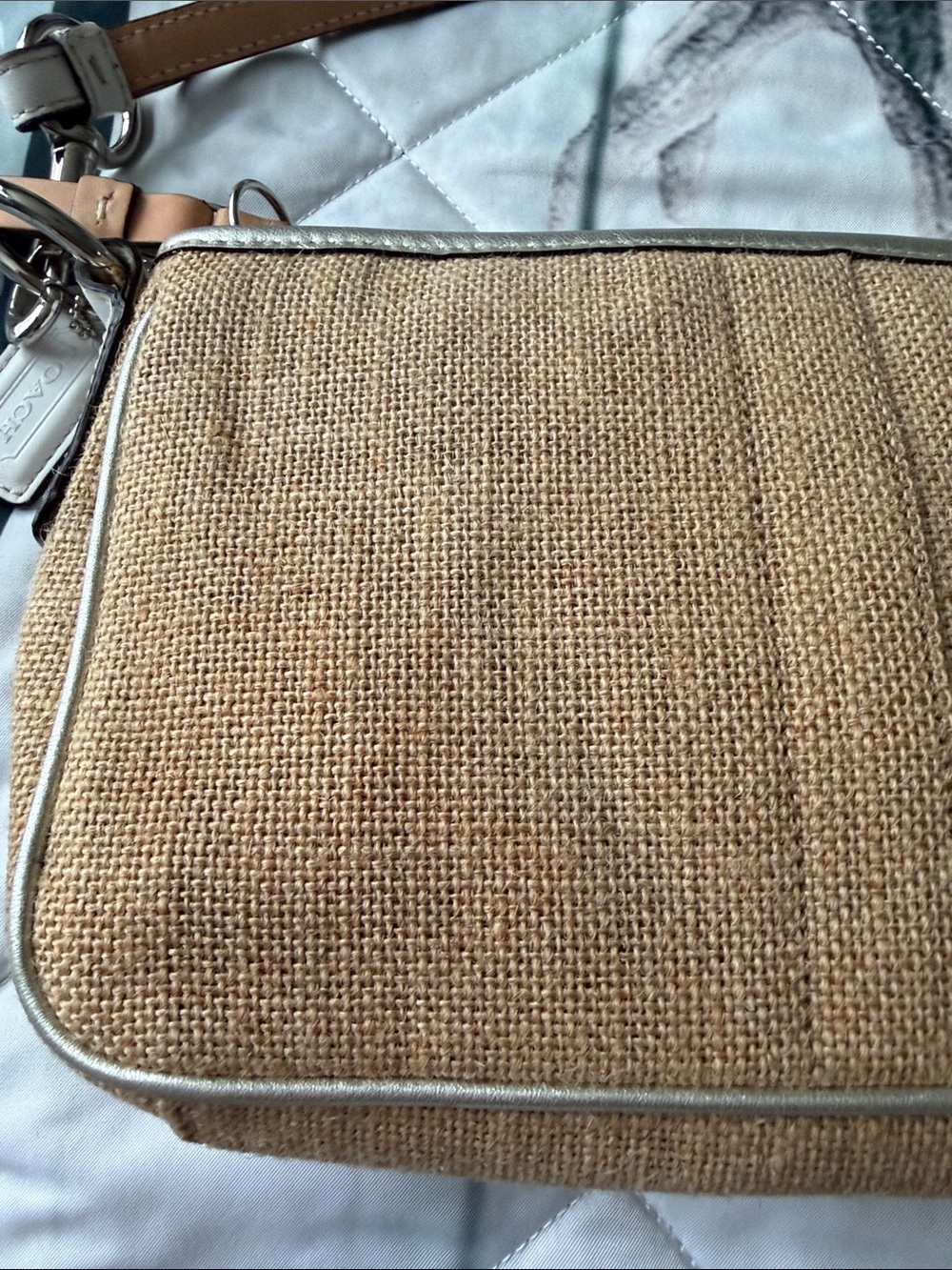 Coach Shoulder Bag GUC - Picture 12 of 15